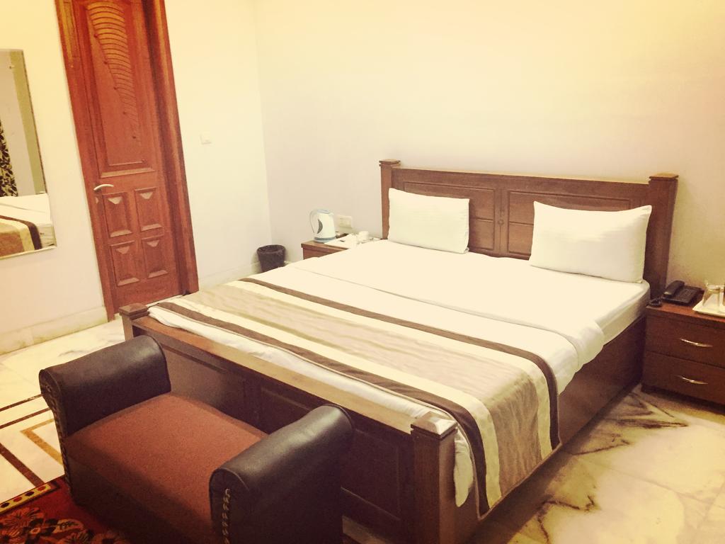 Angel Nri B&B Greater Noida Exterior photo